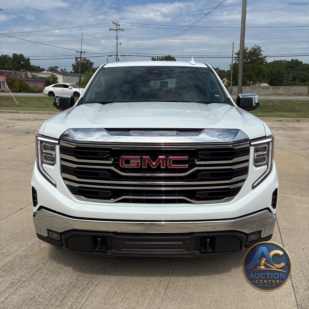 2025 GMC Sierra 1500 SLT