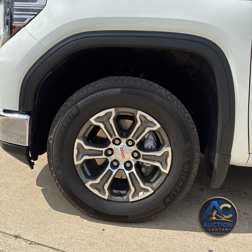 2025 GMC Sierra 1500 SLT
