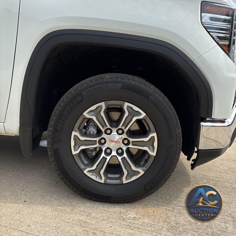 2025 GMC Sierra 1500 SLT