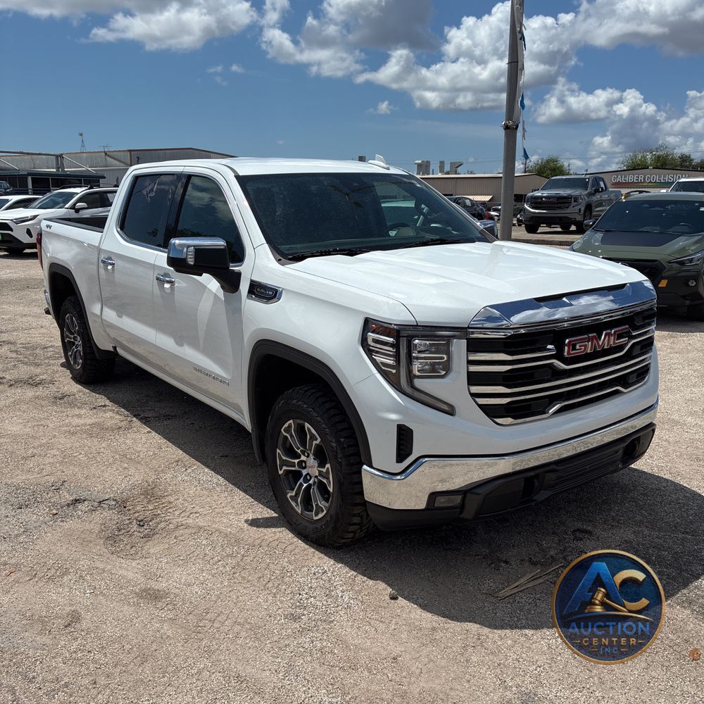 2024 GMC Sierra 1500 SLT