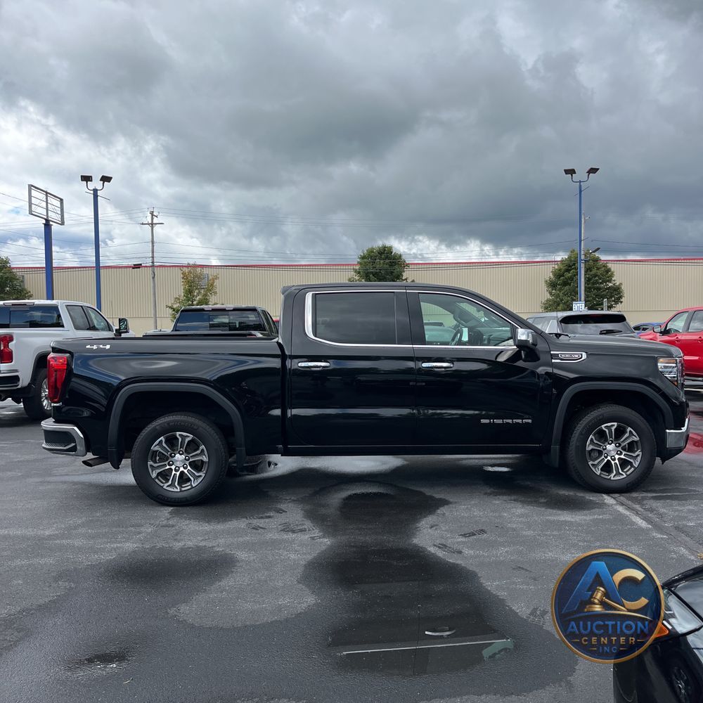 2025 GMC Sierra 1500 SLT
