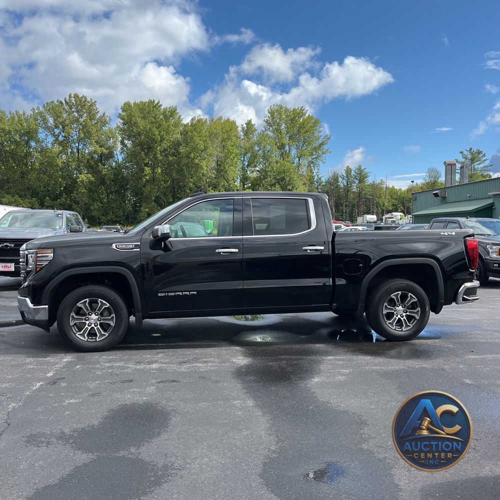 2025 GMC Sierra 1500 SLT