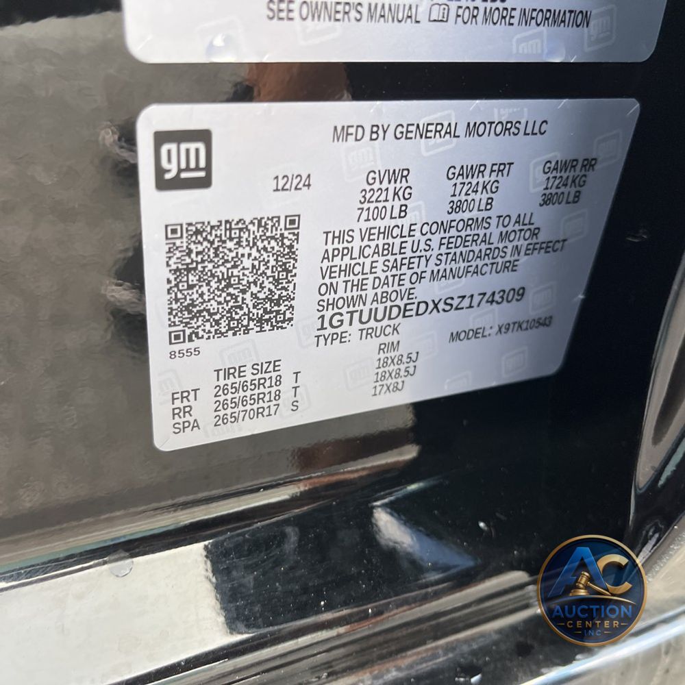 2025 GMC Sierra 1500 SLT