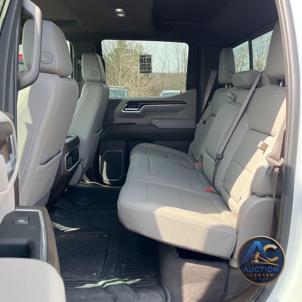 2023 GMC Sierra 1500 SLT