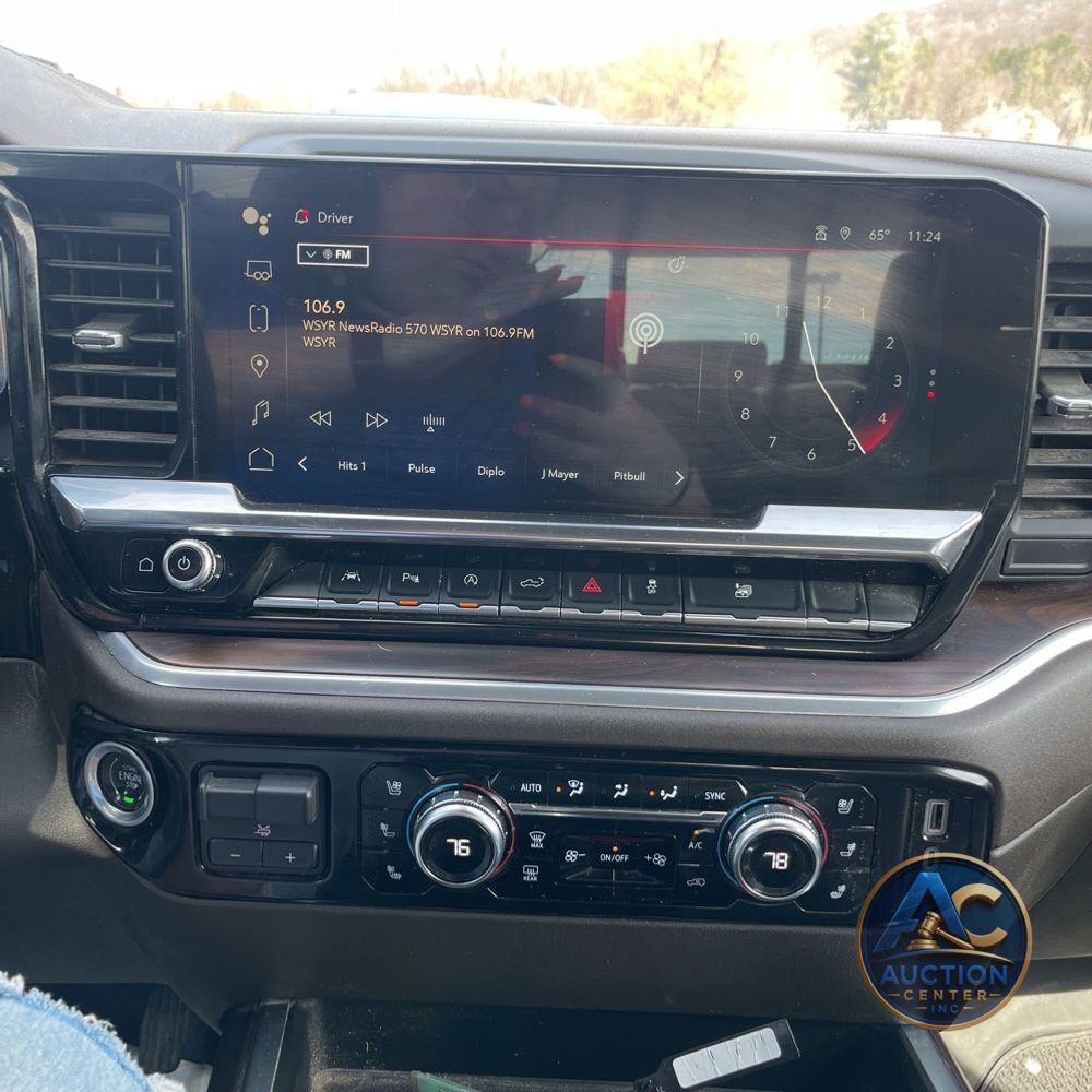 2023 GMC Sierra 1500 SLT
