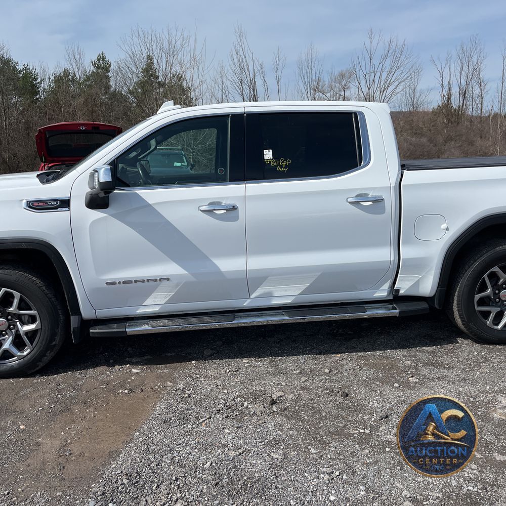 2023 GMC Sierra 1500 SLT