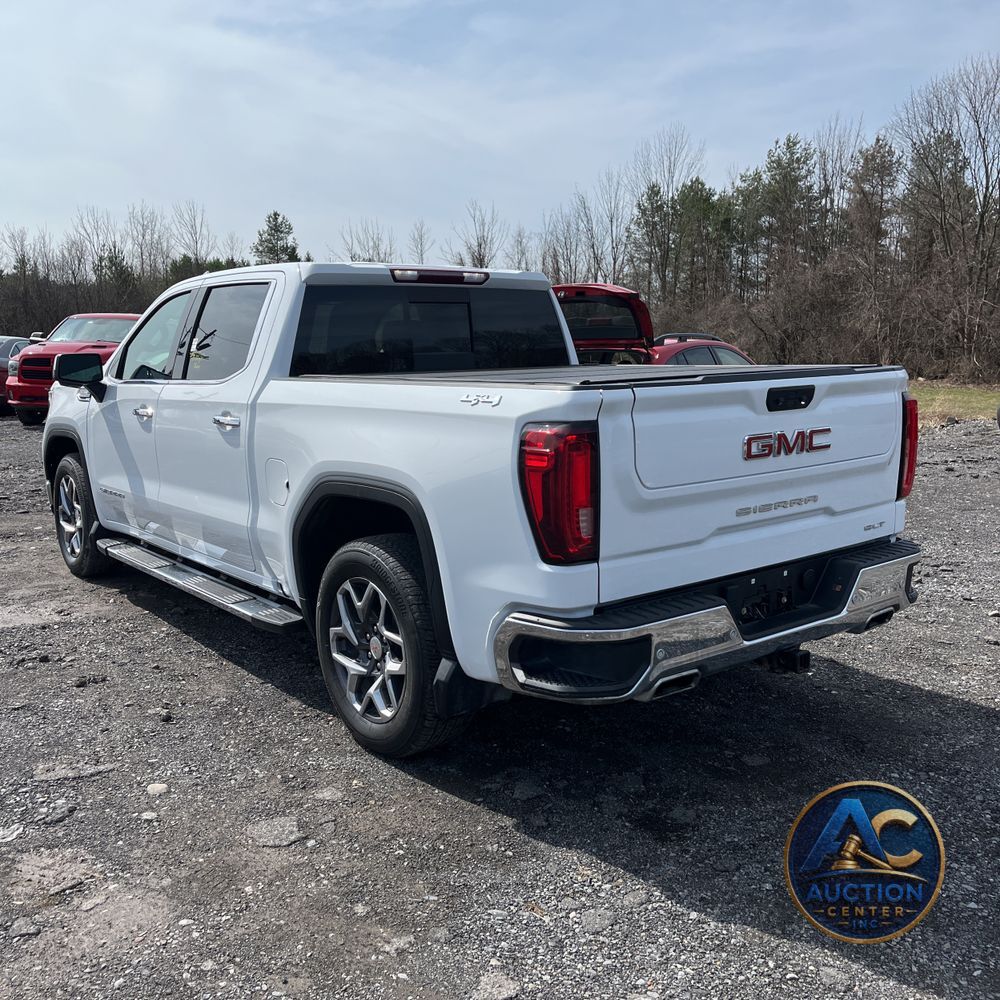 2023 GMC Sierra 1500 SLT