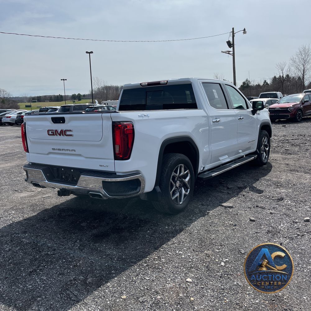 2023 GMC Sierra 1500 SLT