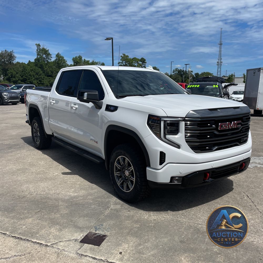 2024 GMC Sierra 1500 AT4