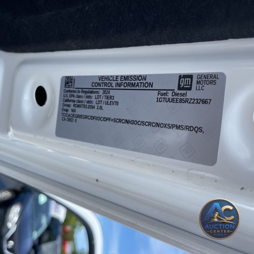 2024 GMC Sierra 1500 AT4