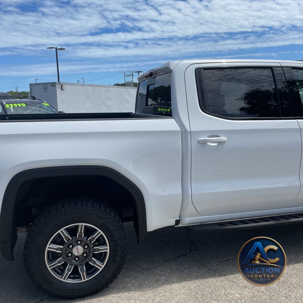 2024 GMC Sierra 1500 AT4