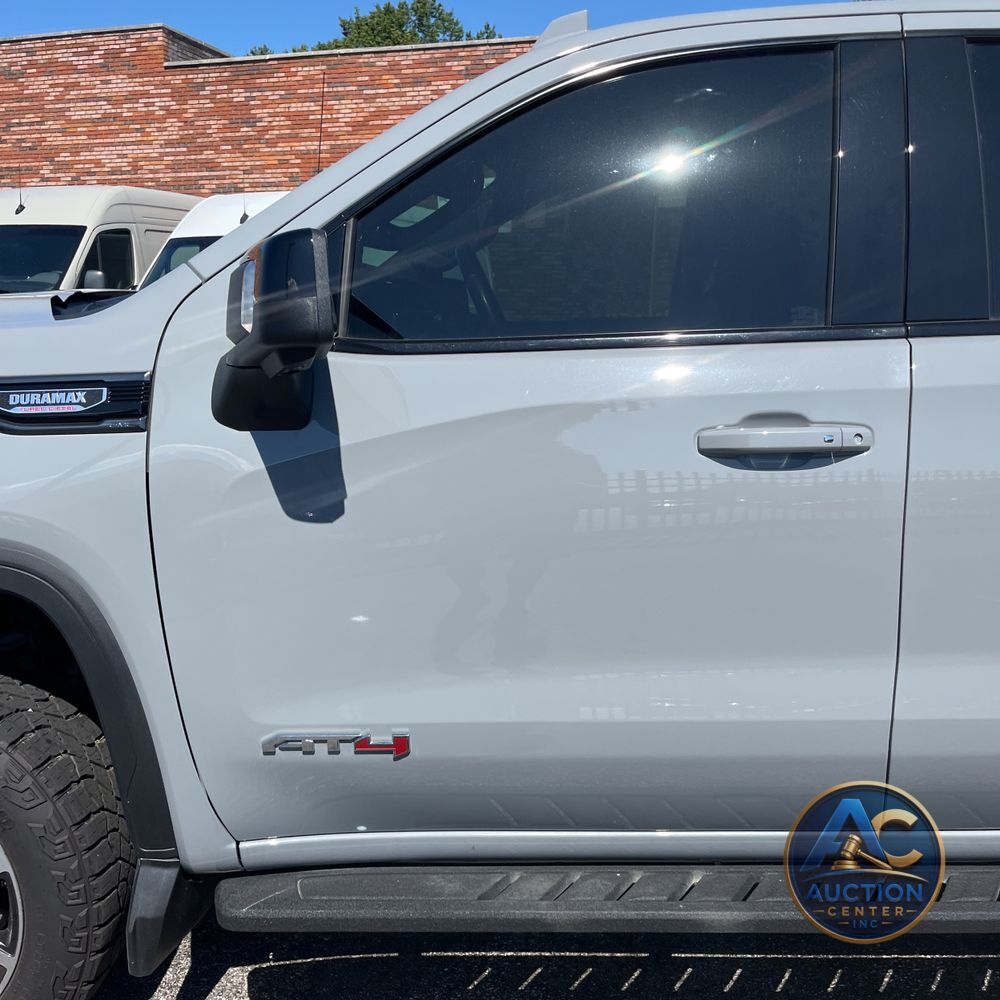 2024 GMC Sierra 1500 AT4