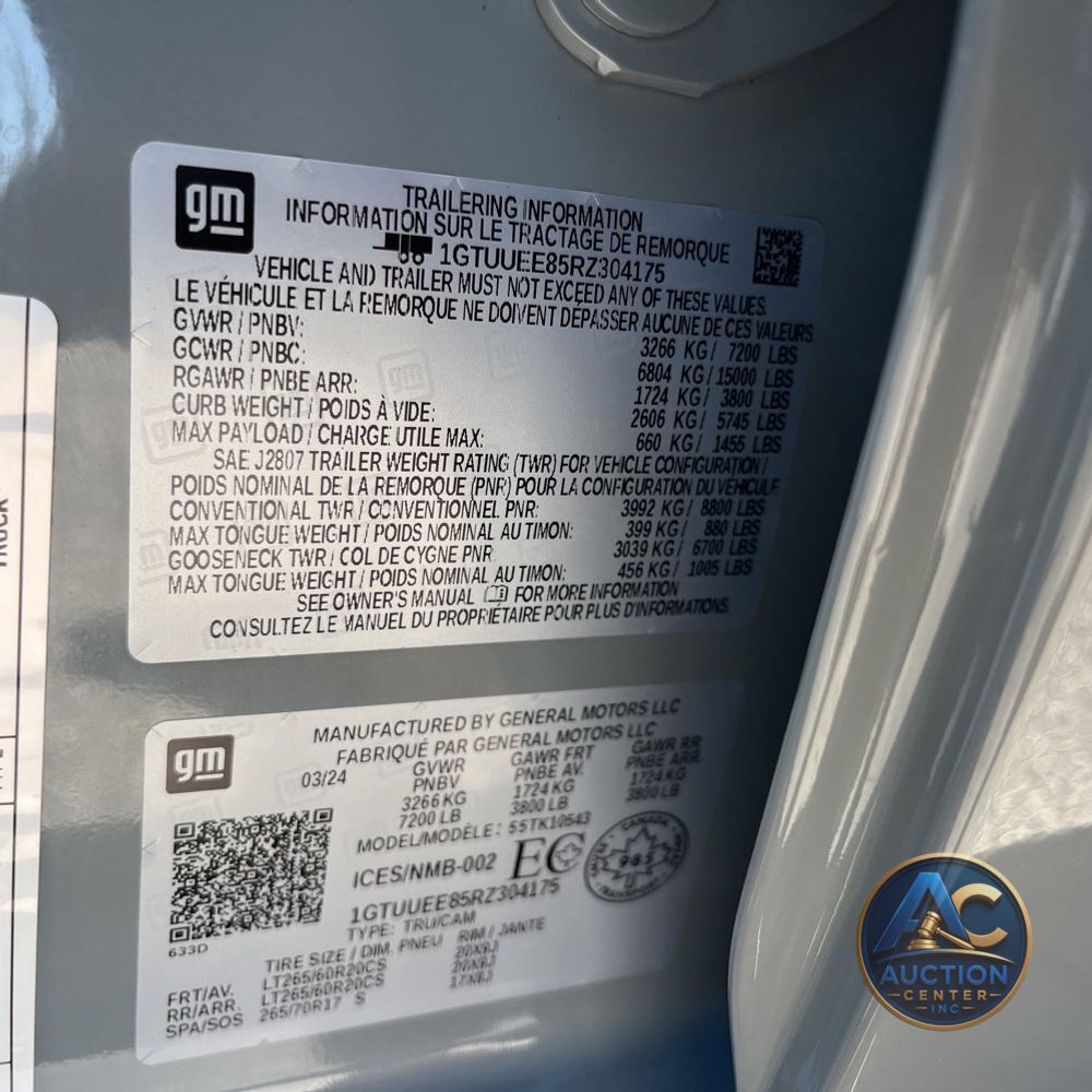 2024 GMC Sierra 1500 AT4
