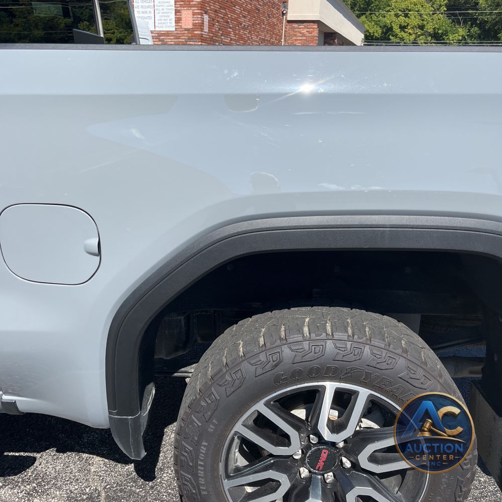 2024 GMC Sierra 1500 AT4