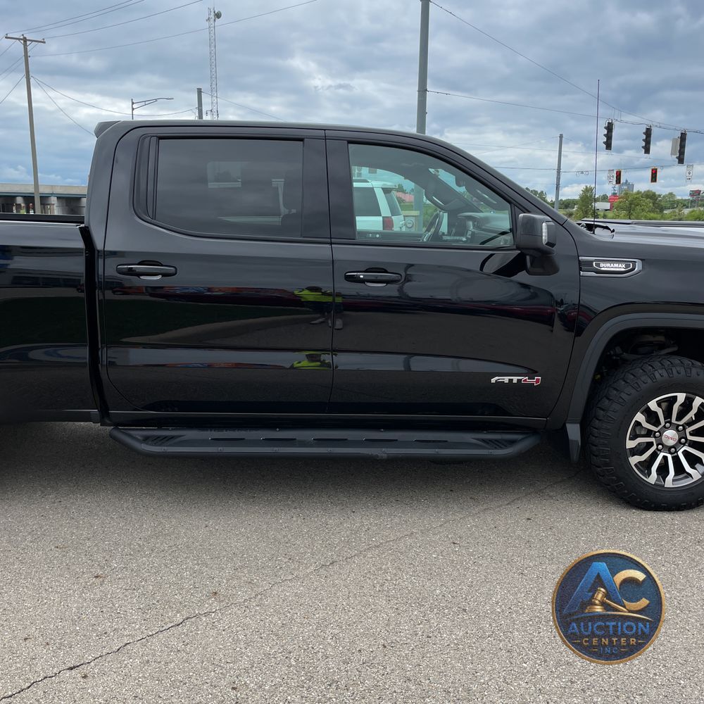 2023 GMC Sierra 1500 AT4