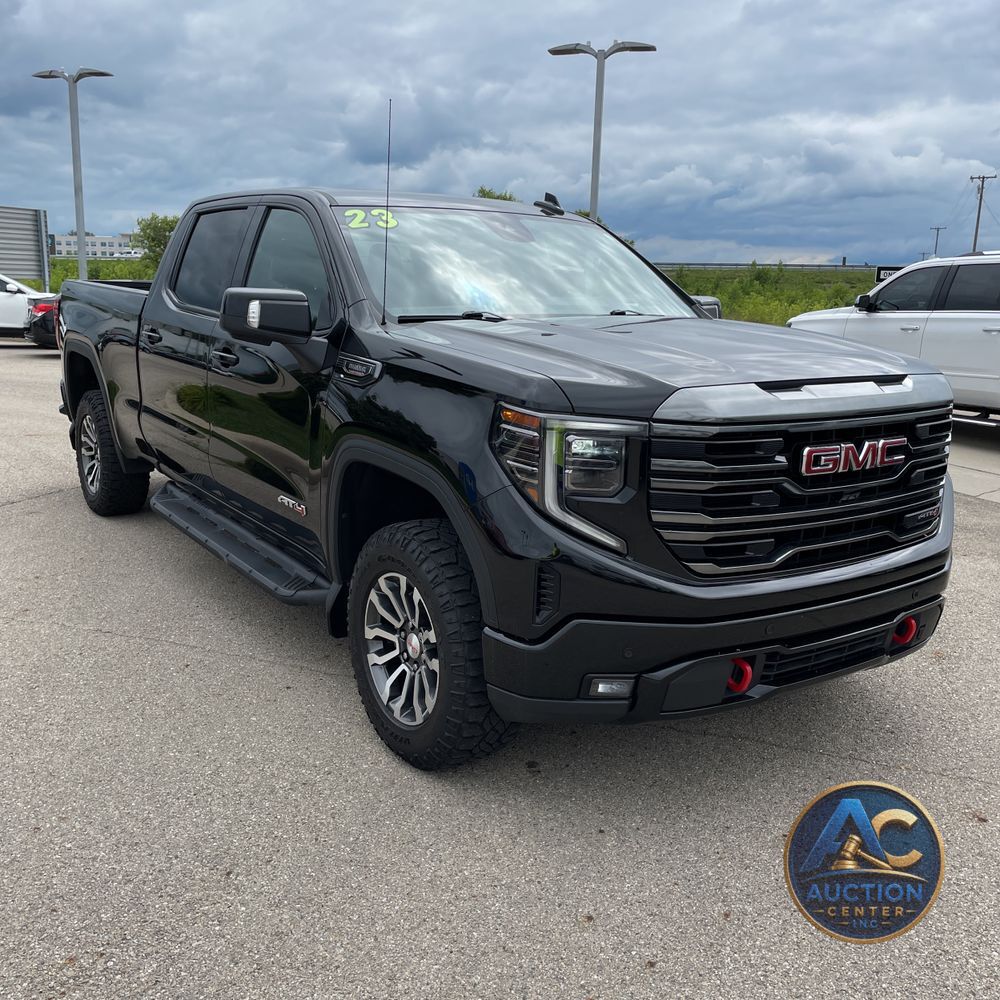 2023 GMC Sierra 1500 AT4