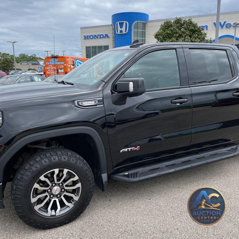 2023 GMC Sierra 1500 AT4