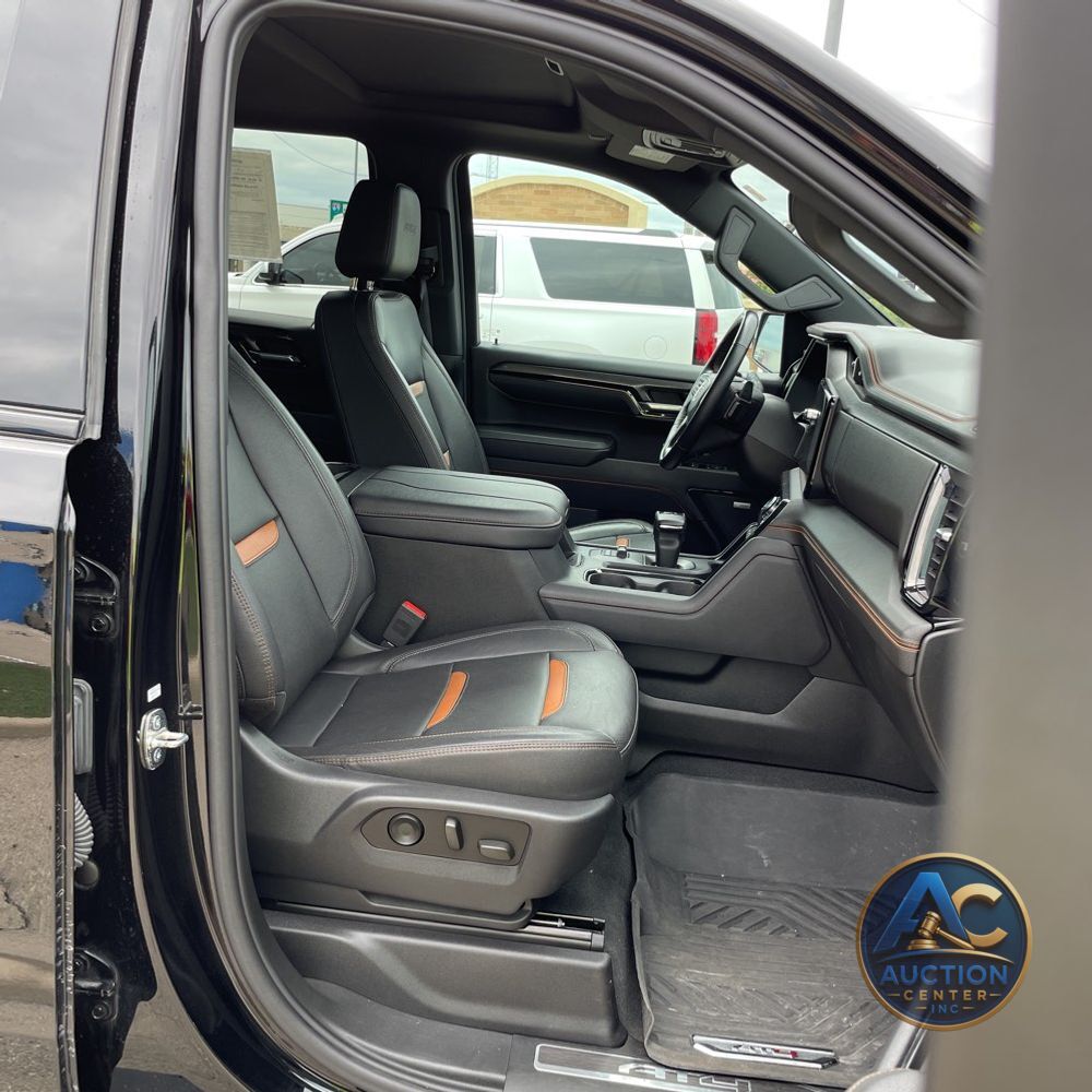 2023 GMC Sierra 1500 AT4