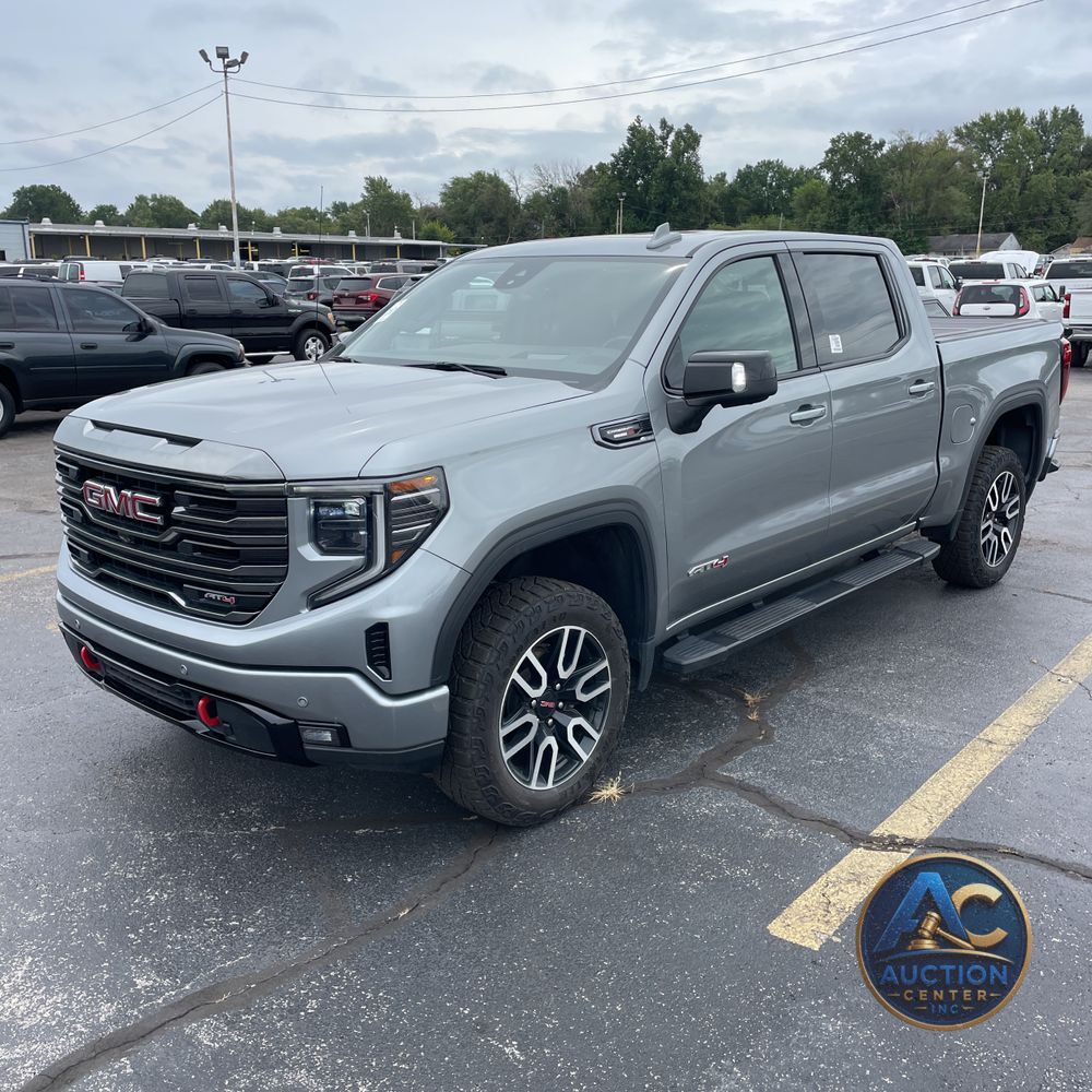 2023 GMC Sierra 1500 AT4