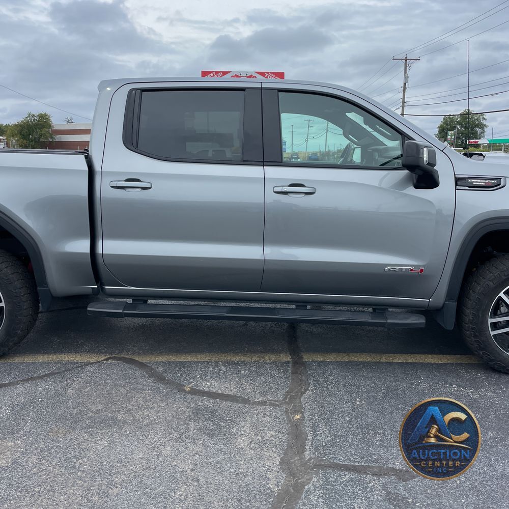 2023 GMC Sierra 1500 AT4