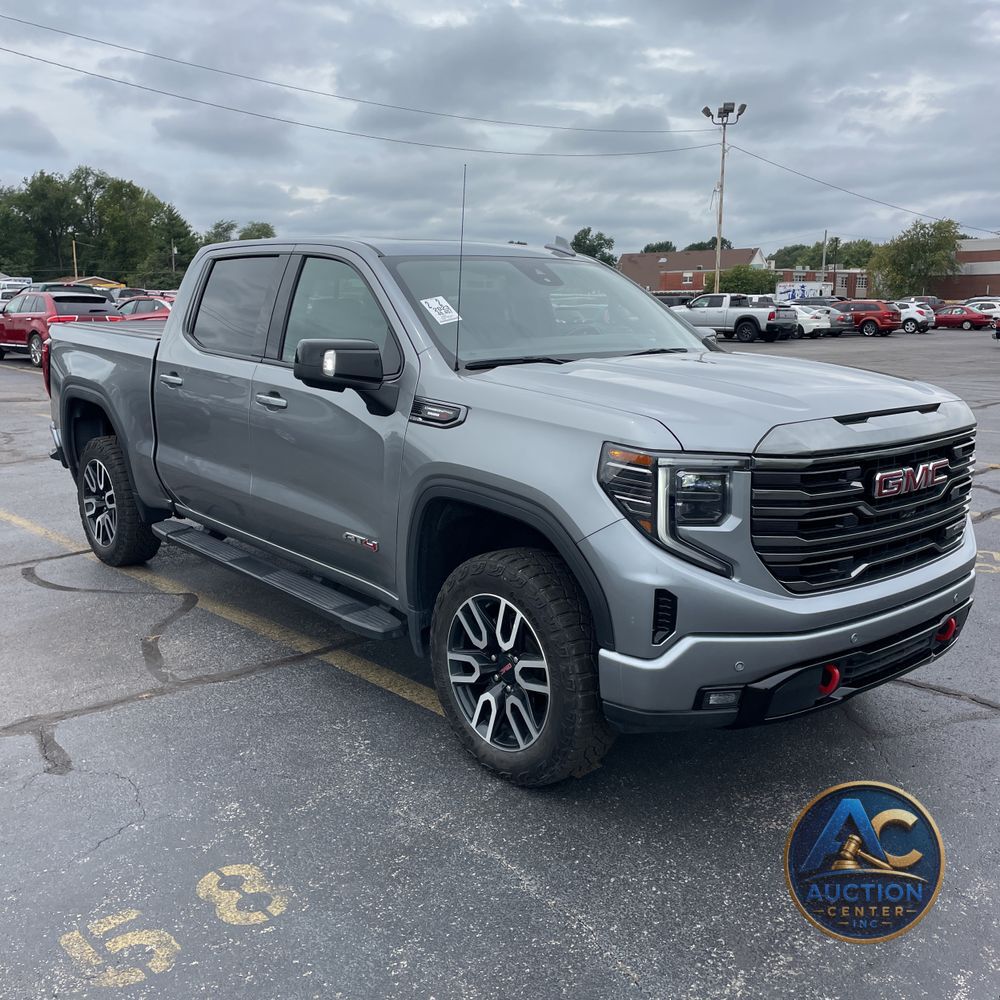 2023 GMC Sierra 1500 AT4