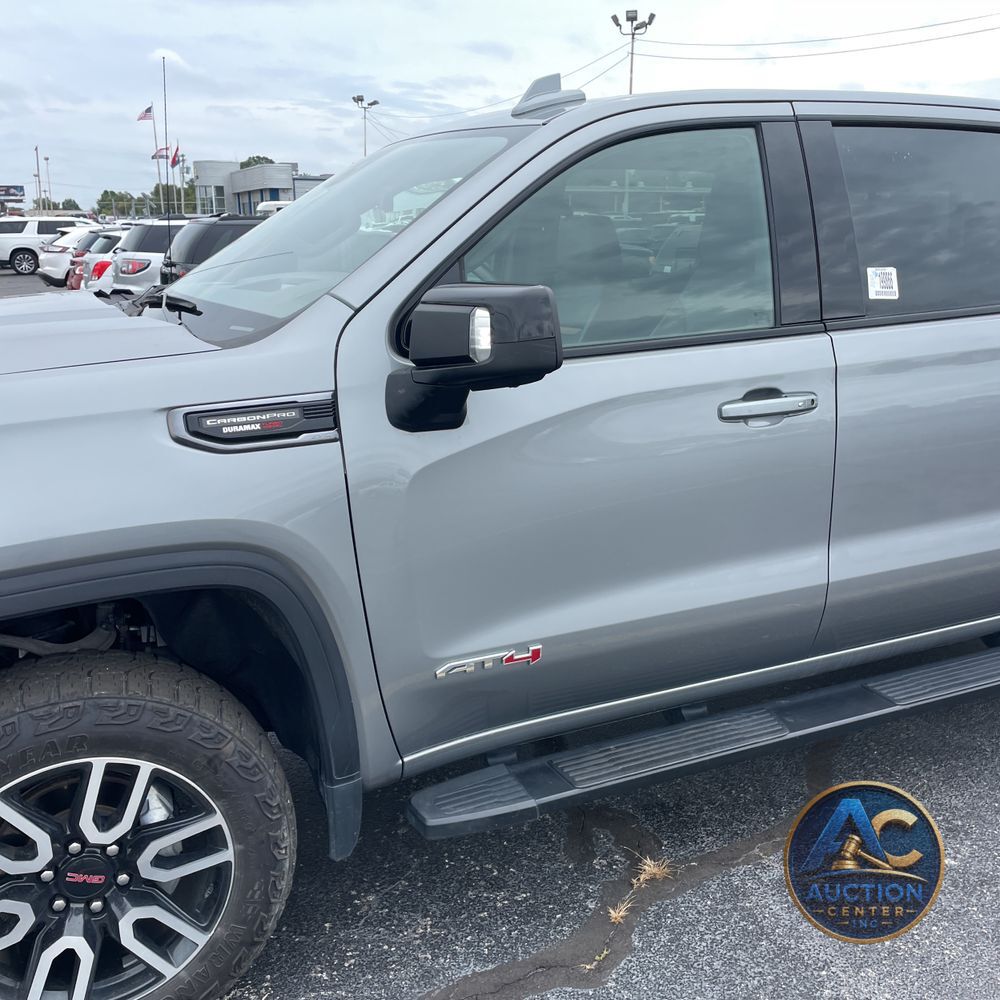 2023 GMC Sierra 1500 AT4