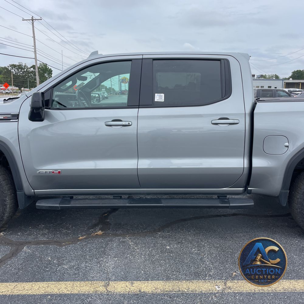 2023 GMC Sierra 1500 AT4