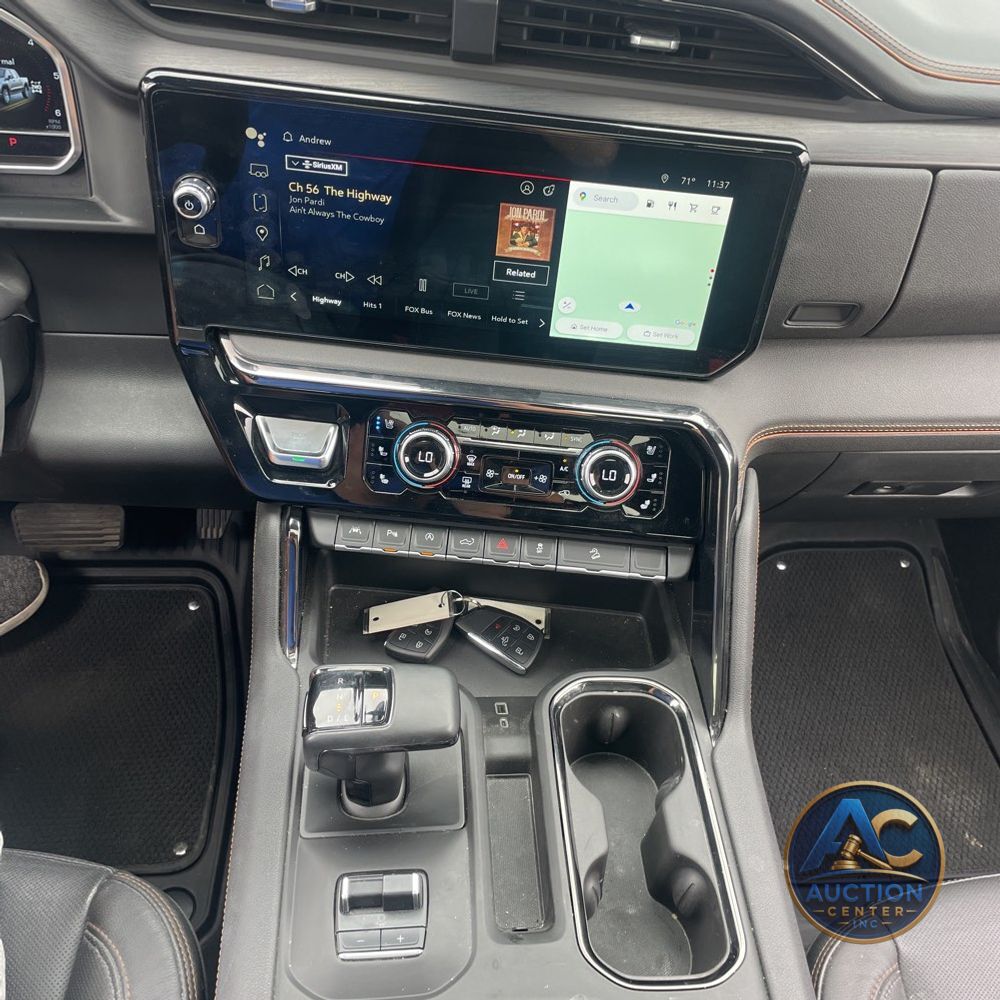 2023 GMC Sierra 1500 AT4
