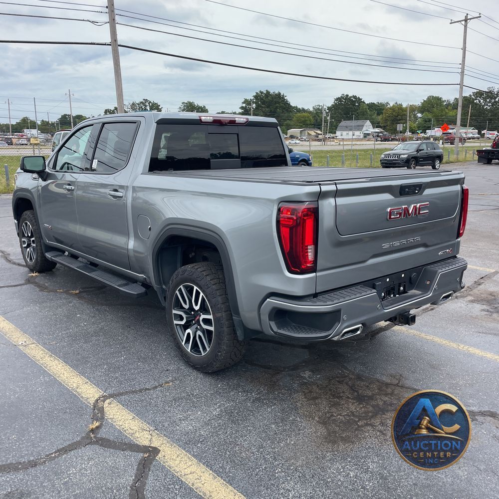 2023 GMC Sierra 1500 AT4