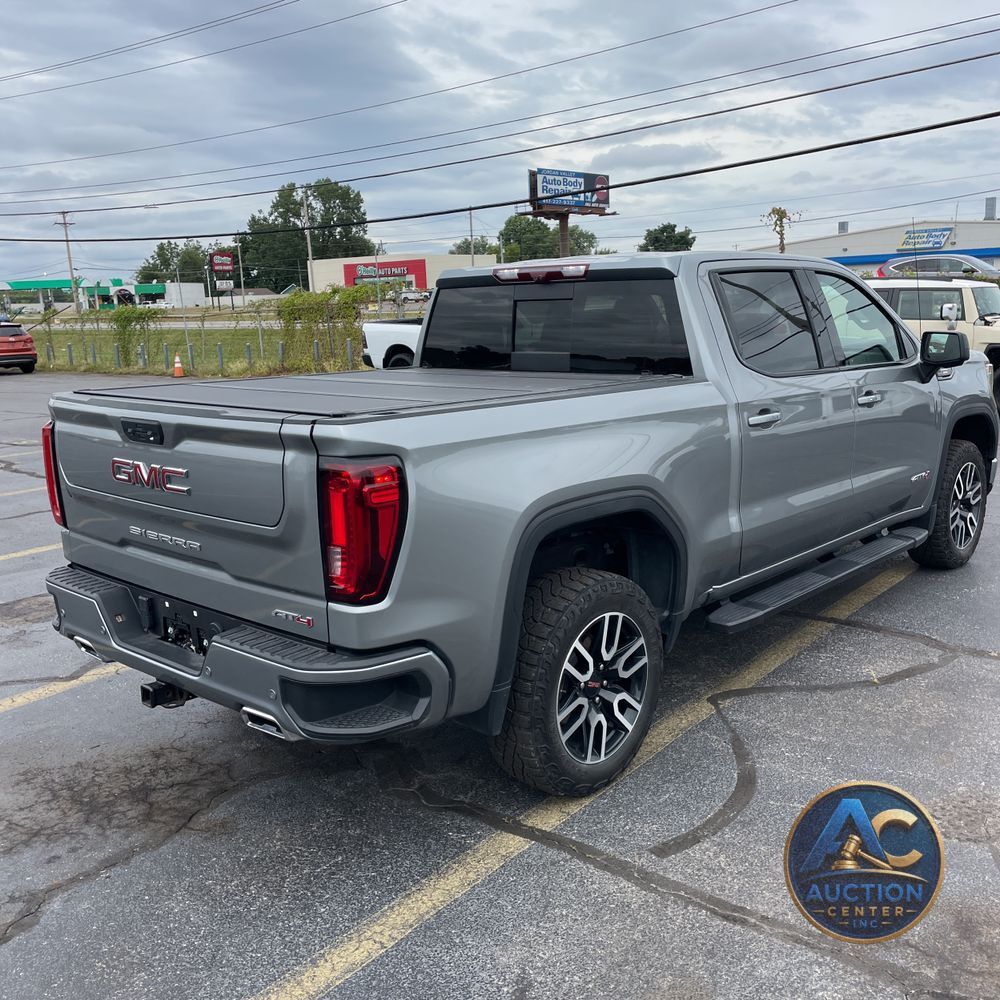 2023 GMC Sierra 1500 AT4
