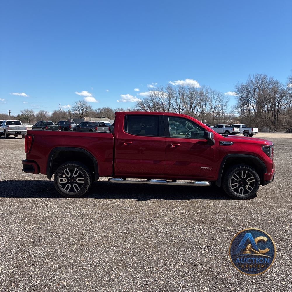 2023 GMC Sierra 1500 AT4