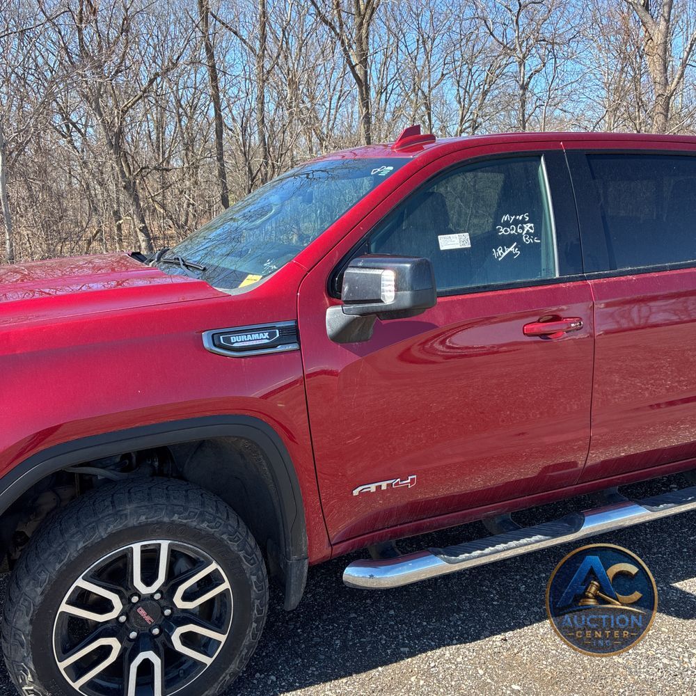 2023 GMC Sierra 1500 AT4