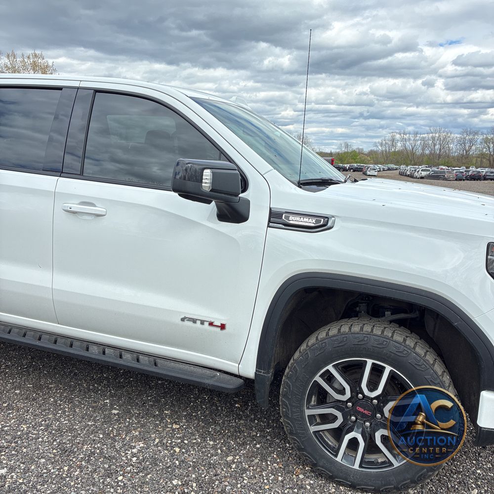 2024 GMC Sierra 1500 AT4