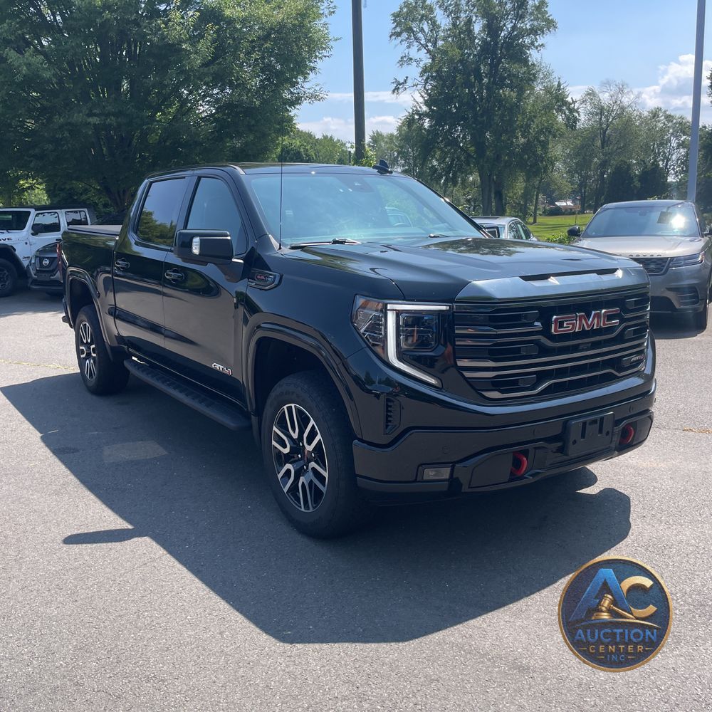 2023 GMC Sierra 1500 AT4