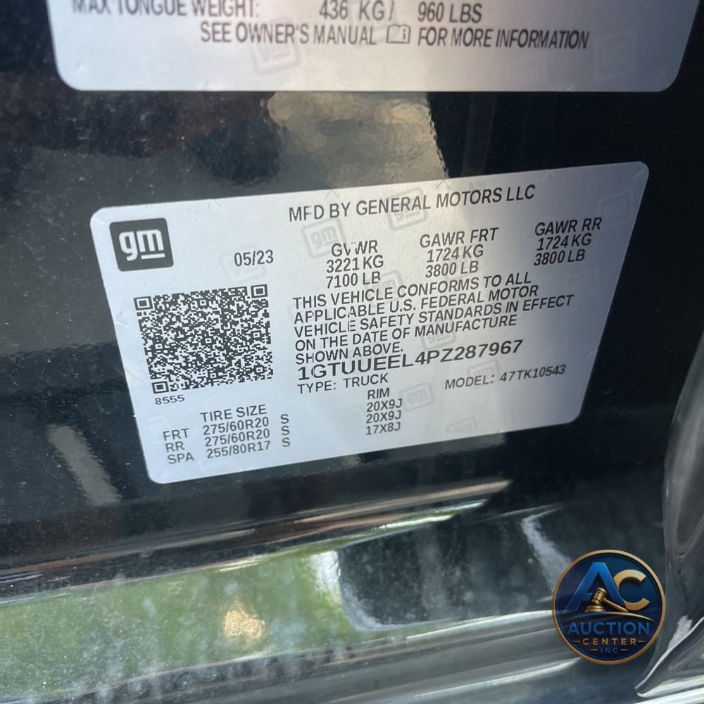 2023 GMC Sierra 1500 AT4
