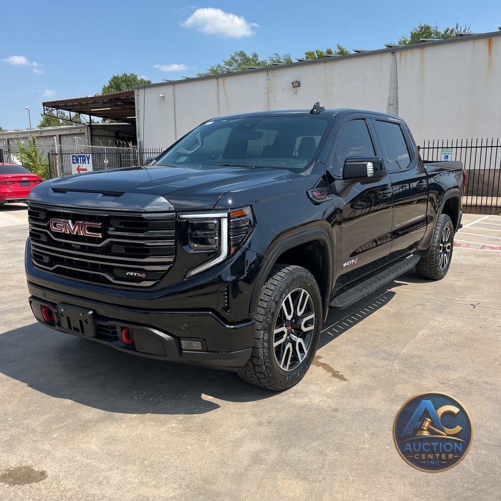 2023 GMC Sierra 1500 AT4