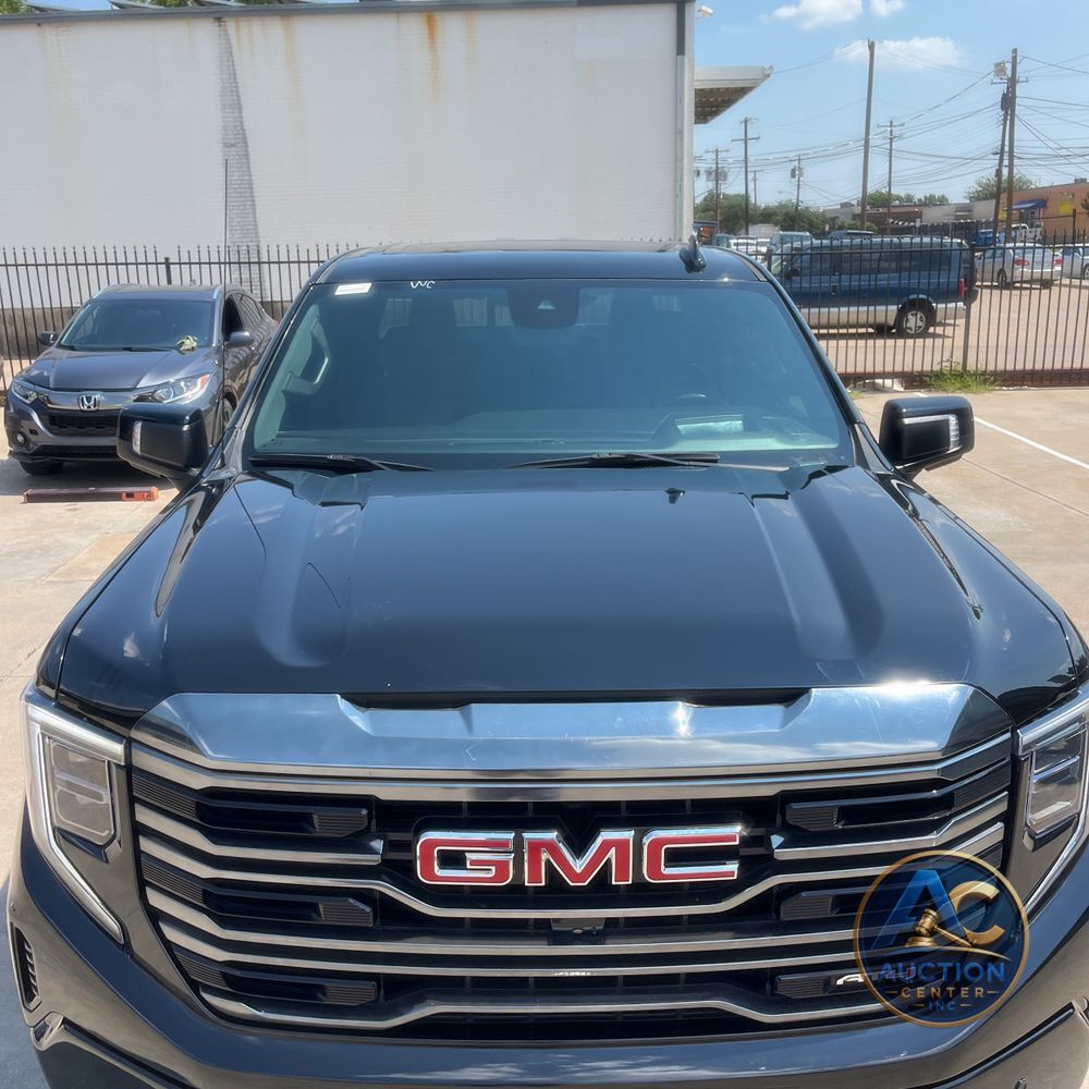 2023 GMC Sierra 1500 AT4