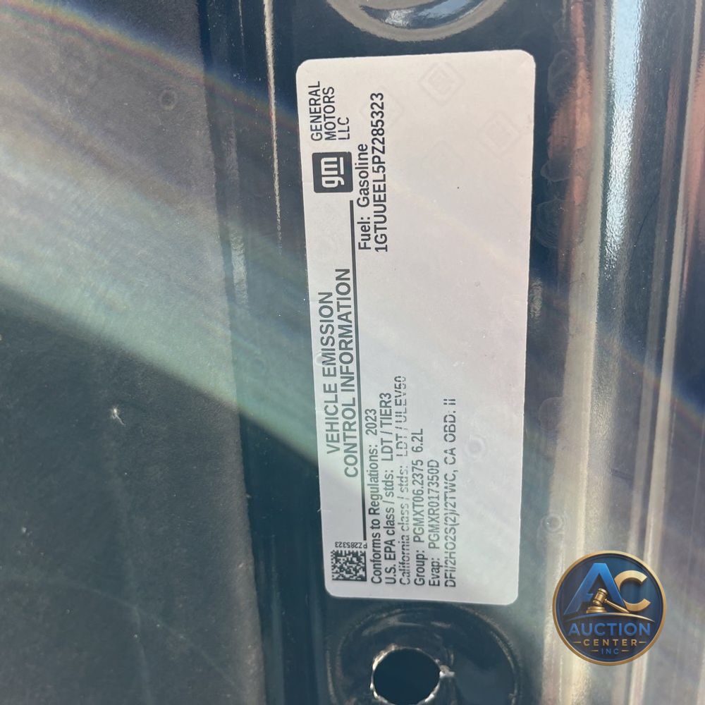 2023 GMC Sierra 1500 AT4