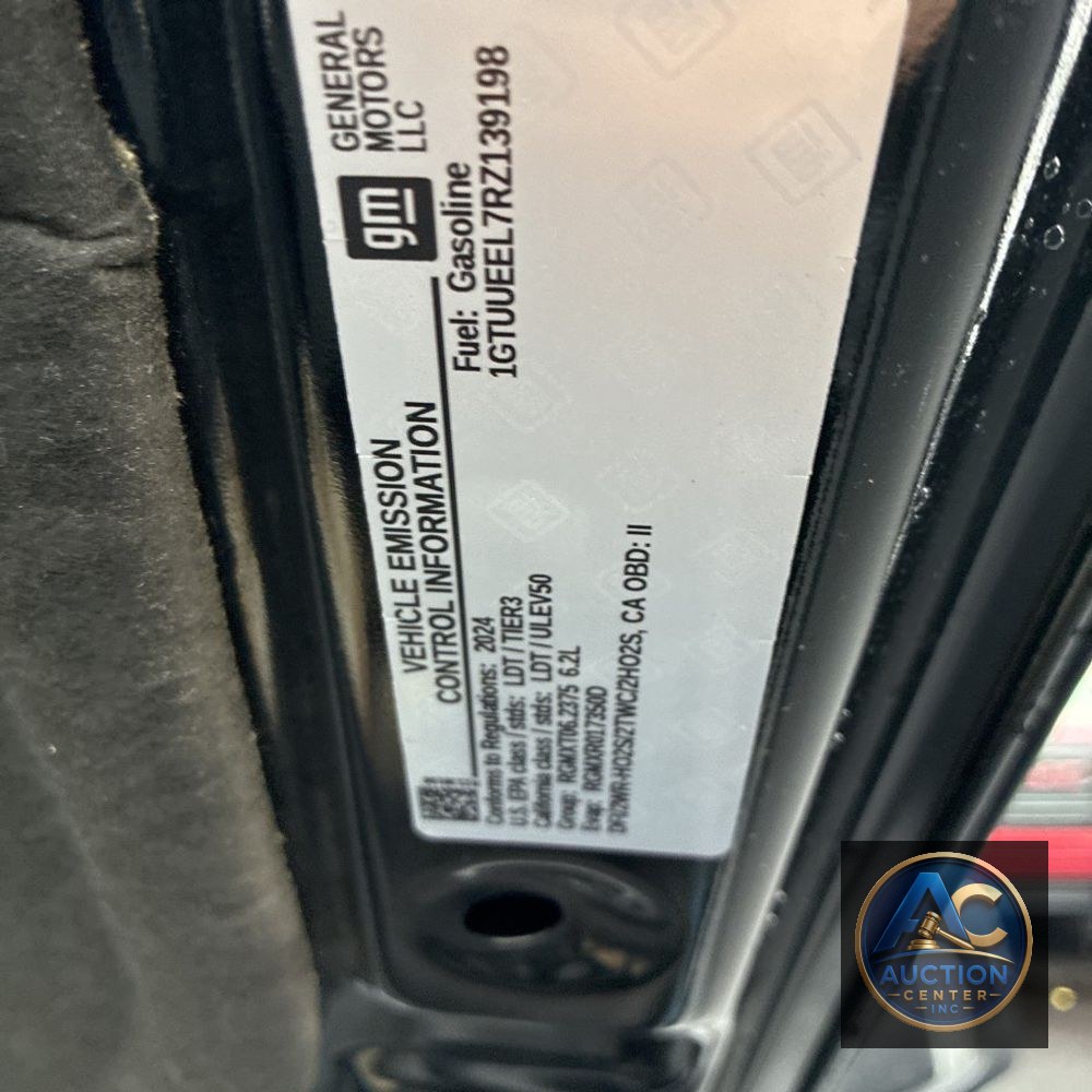 2024 GMC Sierra 1500 AT4