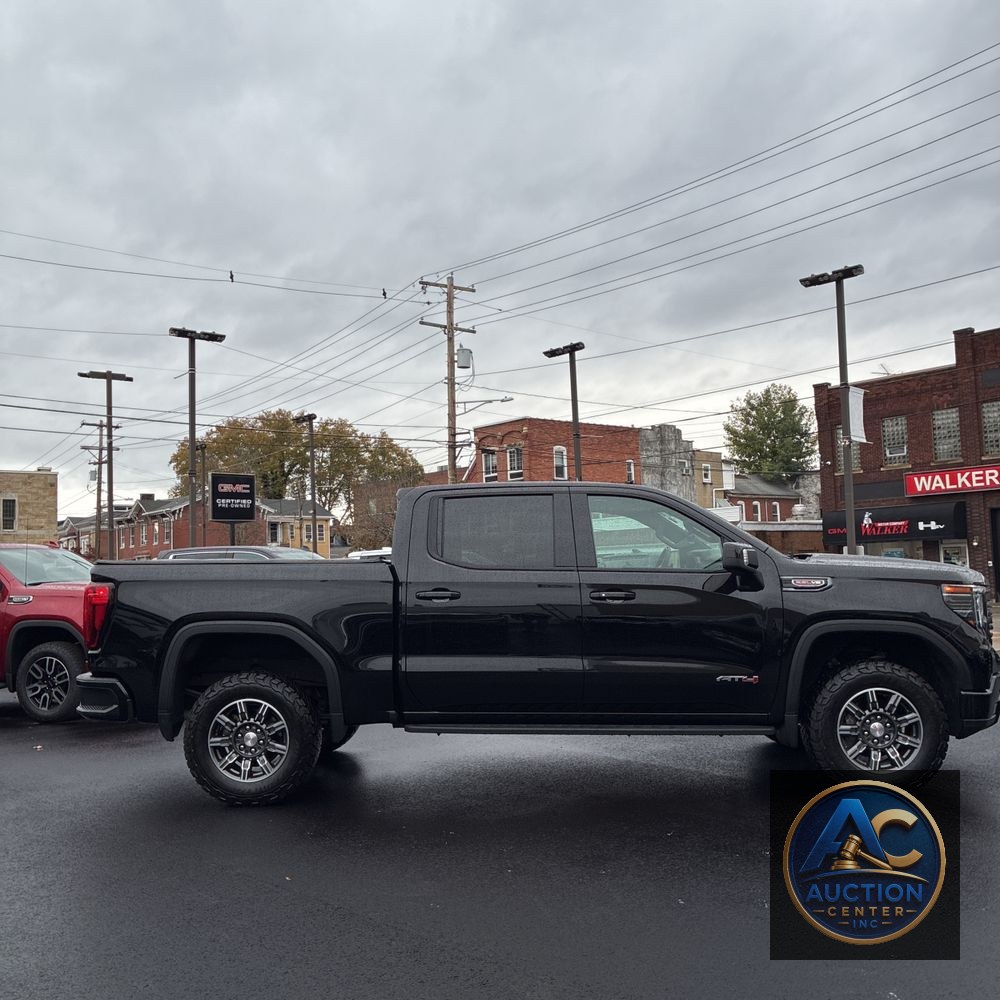 2024 GMC Sierra 1500 AT4