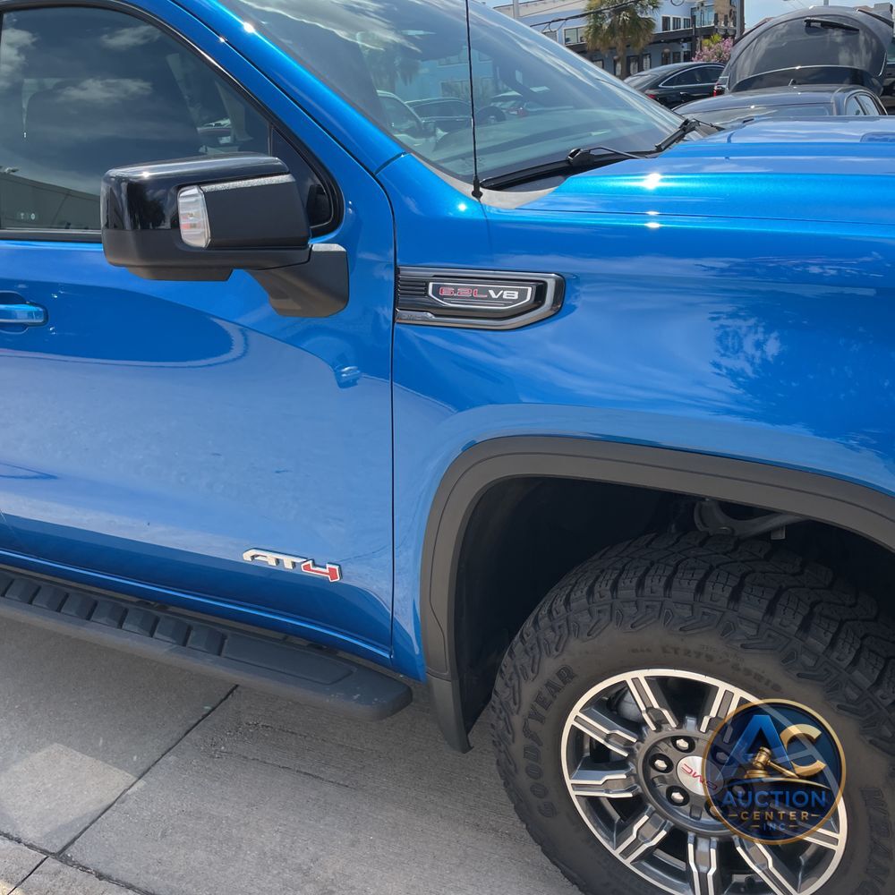 2024 GMC Sierra 1500 AT4