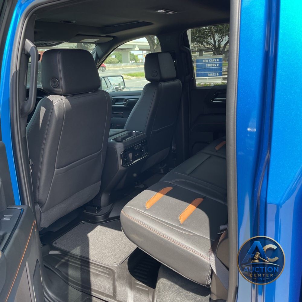 2024 GMC Sierra 1500 AT4