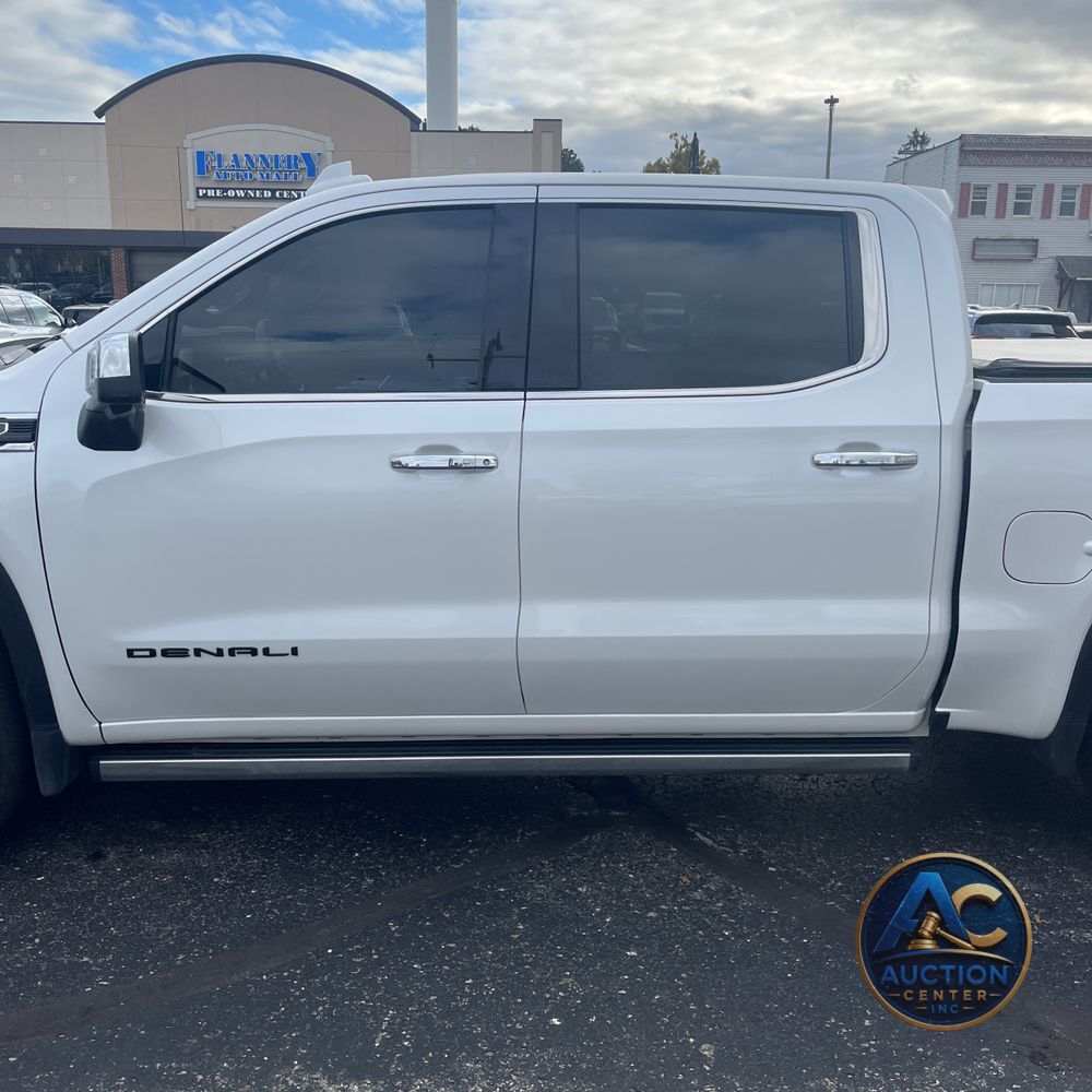 2023 GMC Sierra 1500 Denali