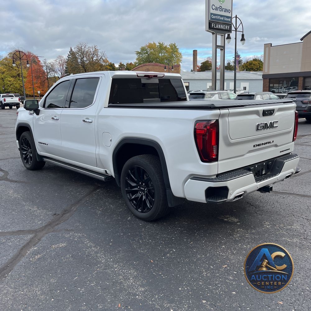 2023 GMC Sierra 1500 Denali