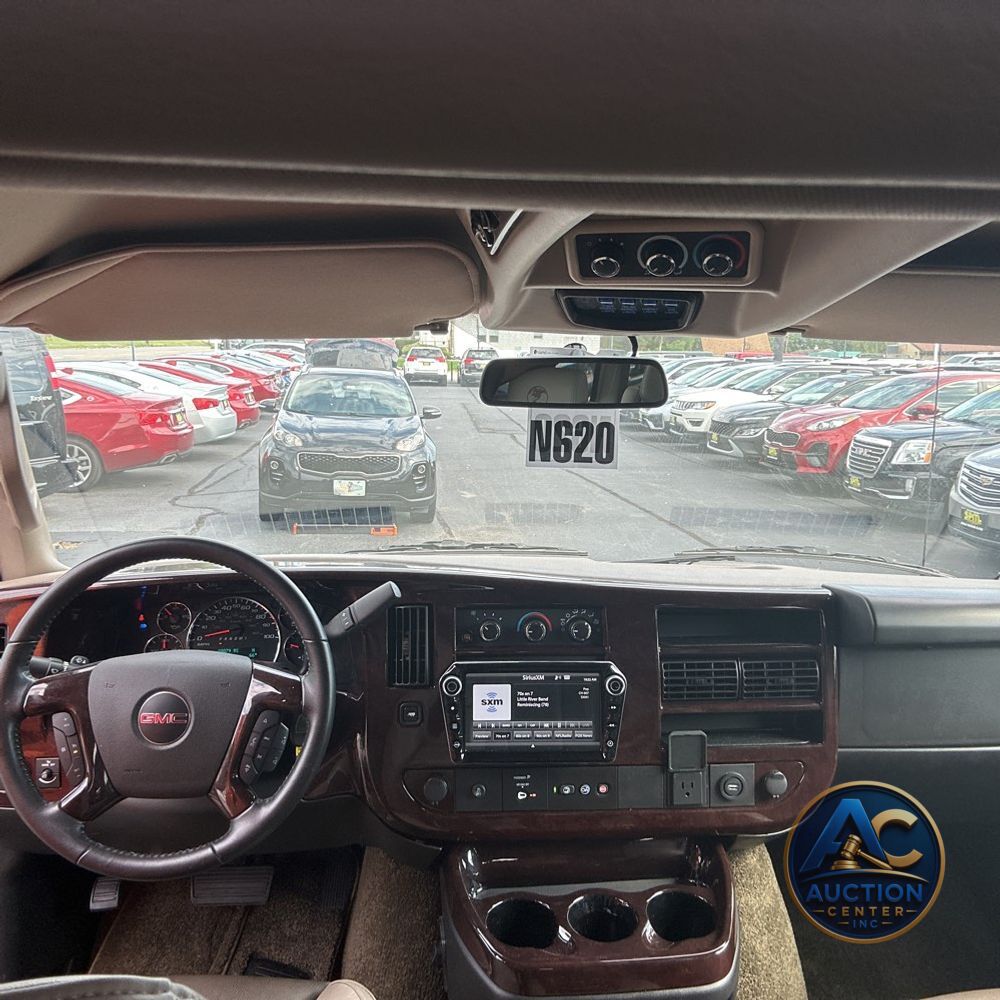2023 GMC Savana 2500