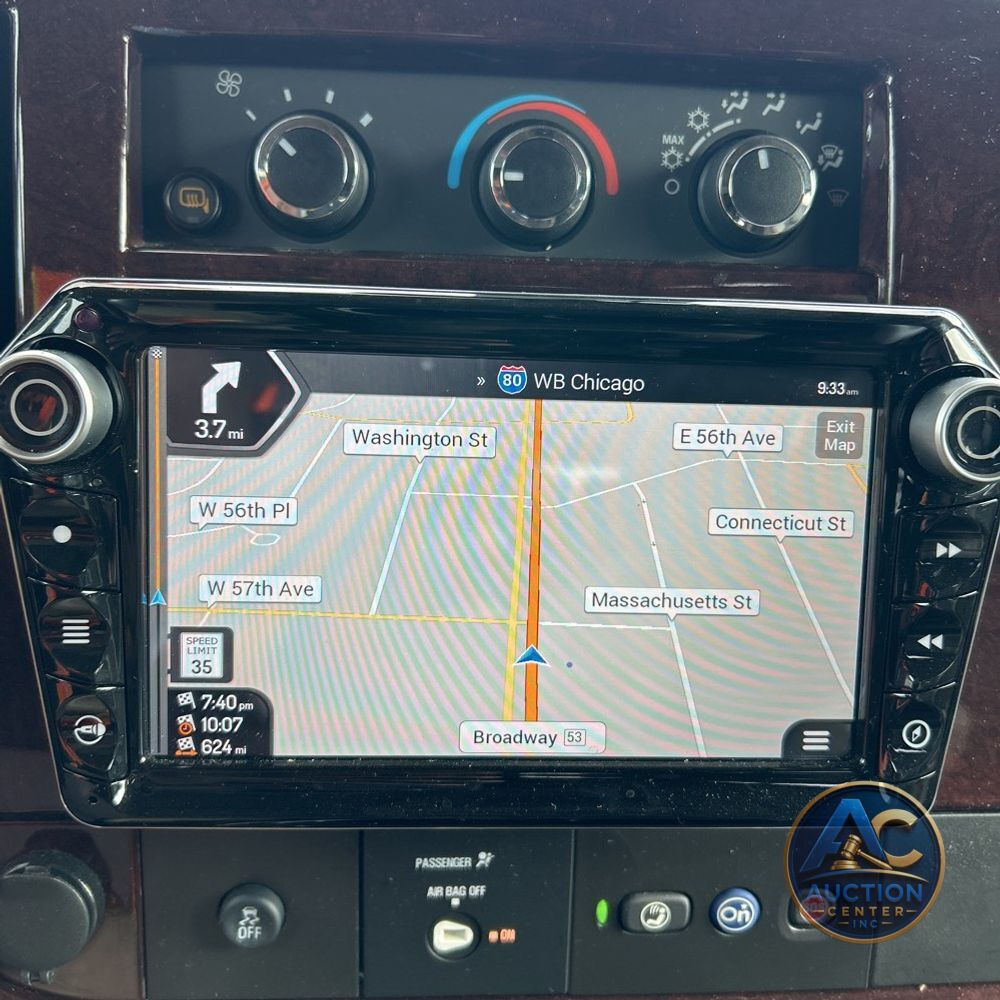 2023 GMC Savana 2500