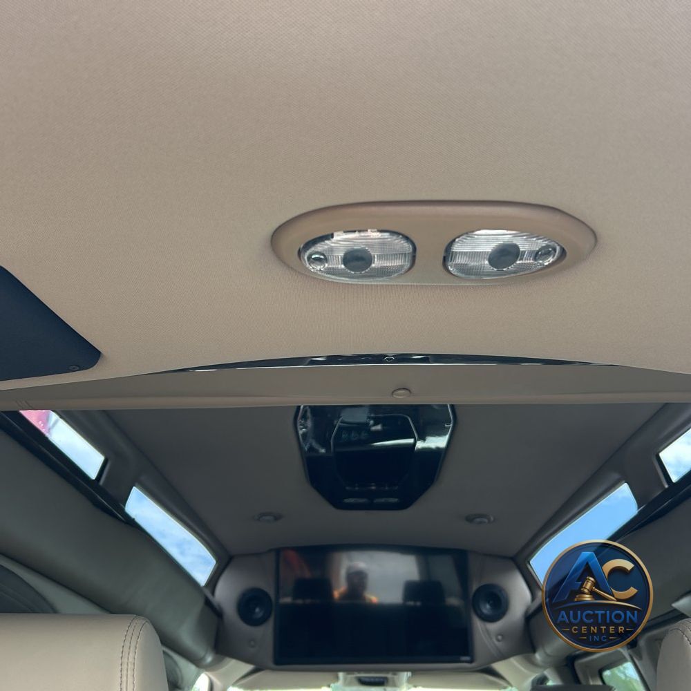 2023 GMC Savana 2500