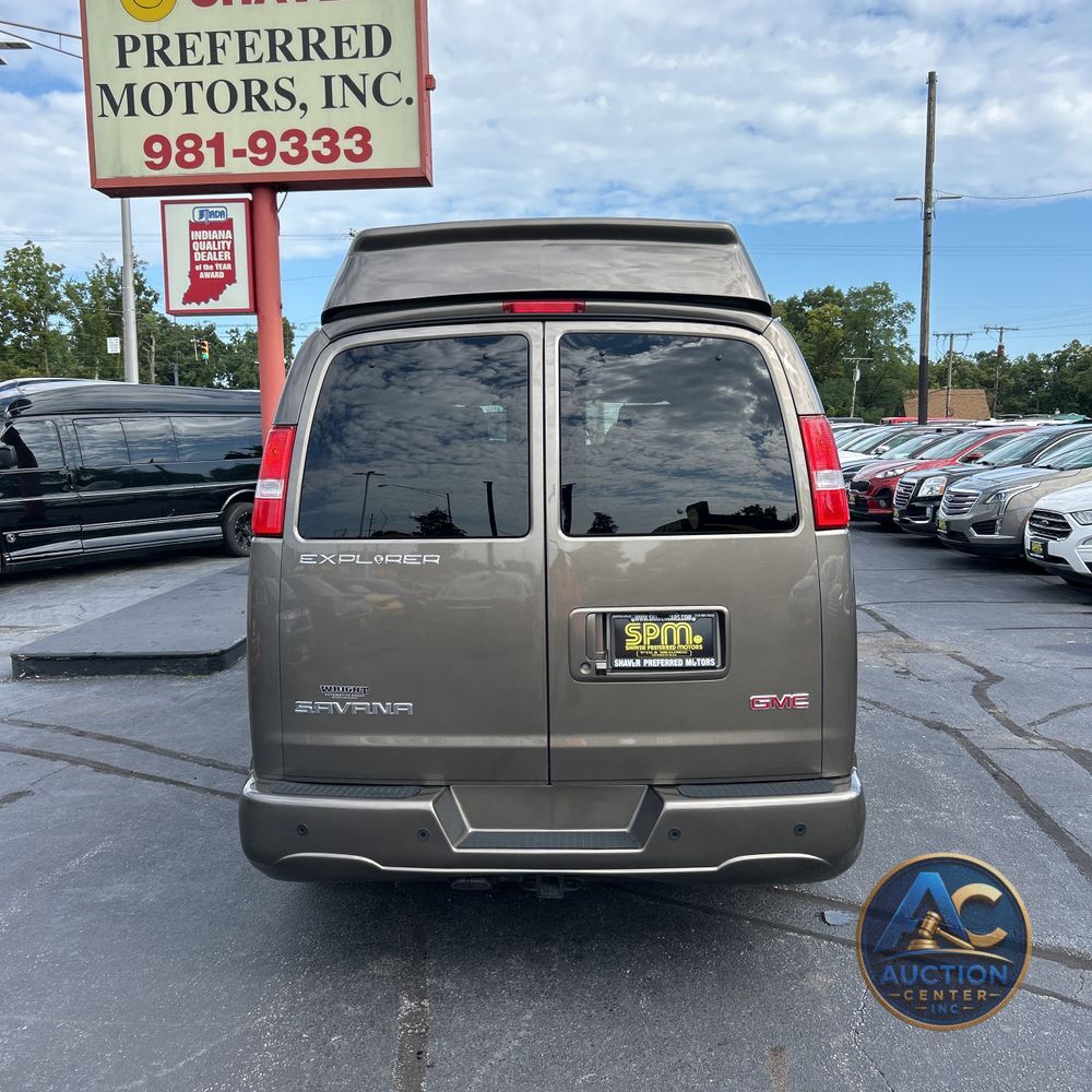 2023 GMC Savana 2500