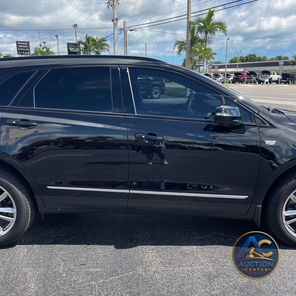 2025 Cadillac XT5 Sport