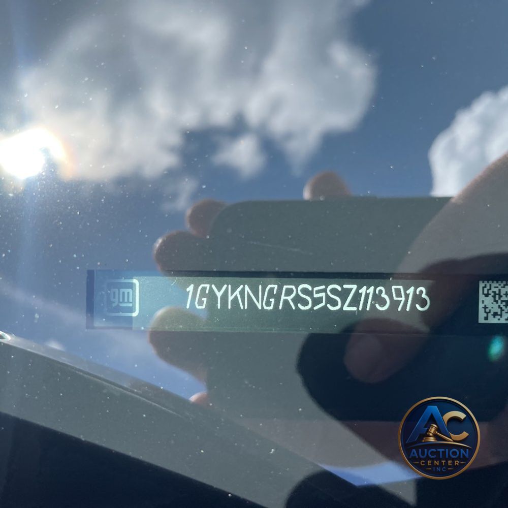 2025 Cadillac XT5 Sport